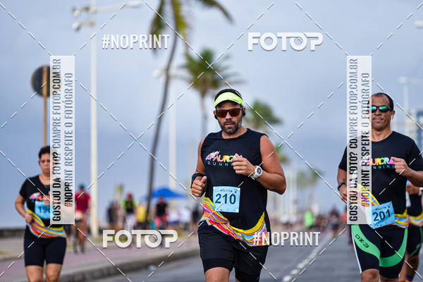 Buy your photos of the eventAURORA RUNNING on Fotop