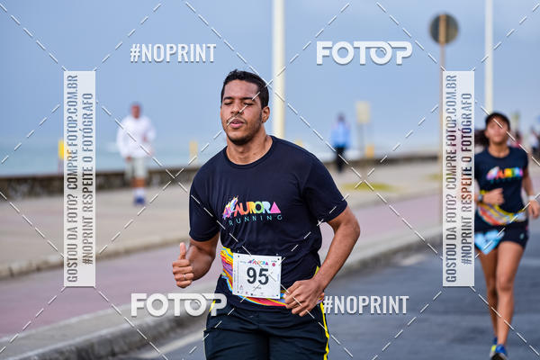 Buy your photos of the eventAURORA RUNNING on Fotop