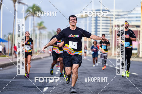 Buy your photos of the eventAURORA RUNNING on Fotop