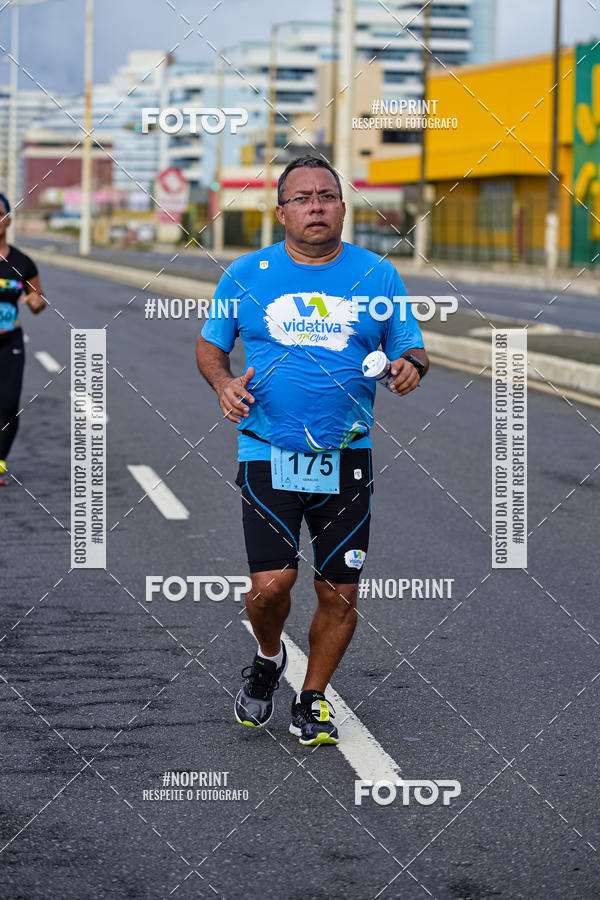 Buy your photos of the eventAURORA RUNNING on Fotop