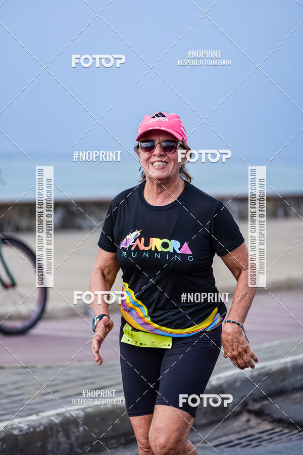 Buy your photos of the eventAURORA RUNNING on Fotop
