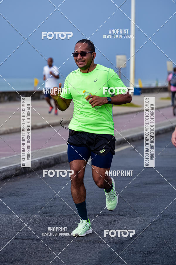 Buy your photos of the eventAURORA RUNNING on Fotop