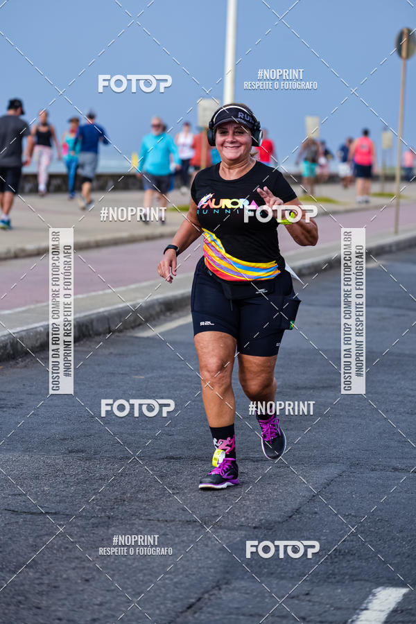 Buy your photos of the eventAURORA RUNNING on Fotop