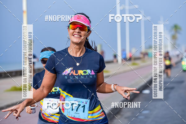 Buy your photos of the eventAURORA RUNNING on Fotop