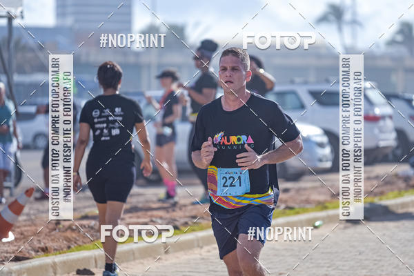 Buy your photos of the eventAURORA RUNNING on Fotop
