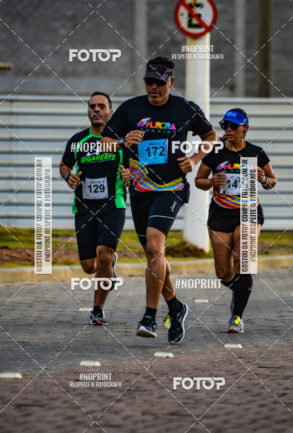 Buy your photos of the eventAURORA RUNNING on Fotop