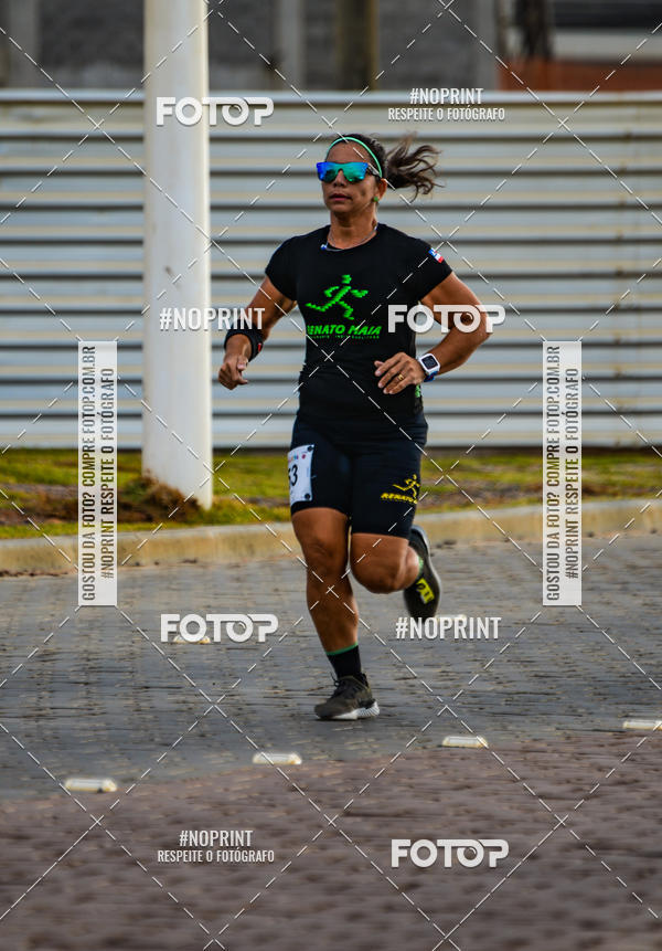 Buy your photos of the eventAURORA RUNNING on Fotop