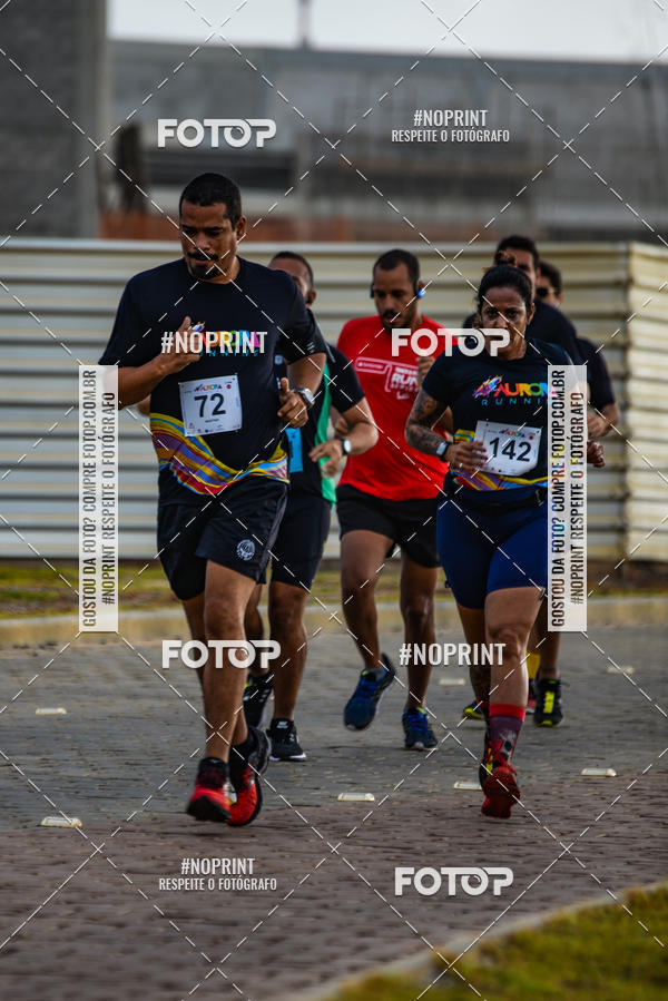 Buy your photos of the eventAURORA RUNNING on Fotop