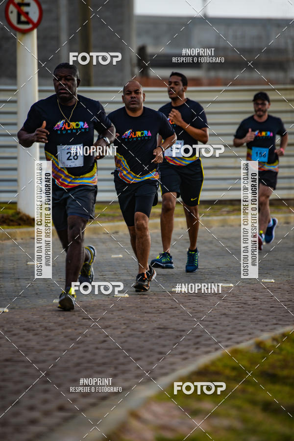 Buy your photos of the eventAURORA RUNNING on Fotop