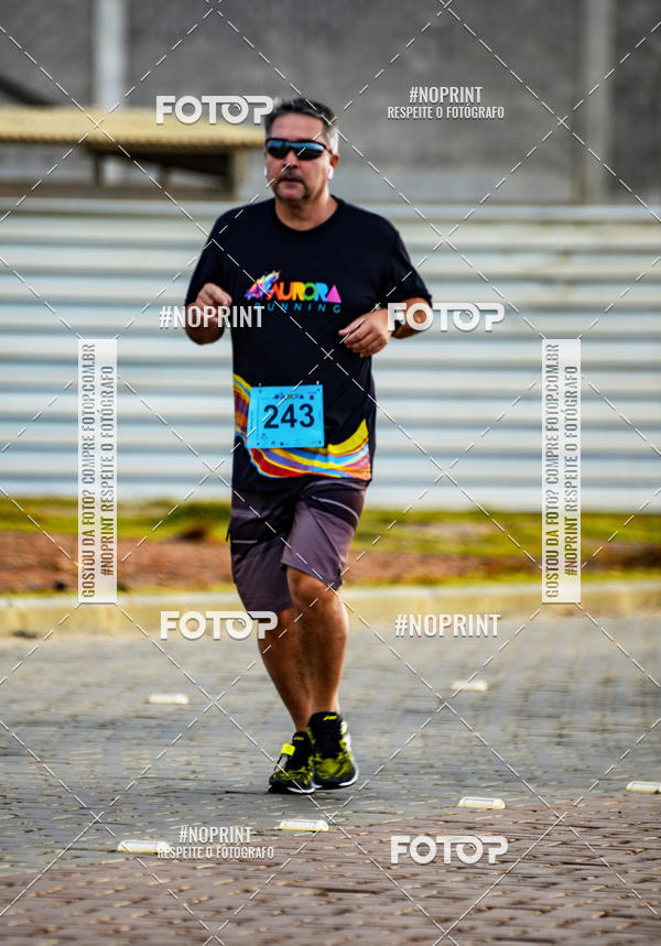 Buy your photos of the eventAURORA RUNNING on Fotop