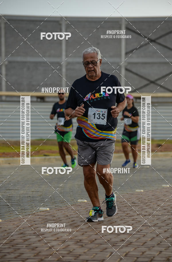 Buy your photos of the eventAURORA RUNNING on Fotop