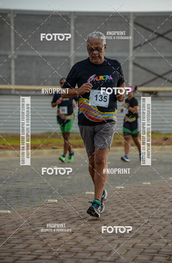 Buy your photos of the eventAURORA RUNNING on Fotop