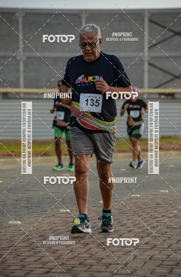 Buy your photos of the eventAURORA RUNNING on Fotop