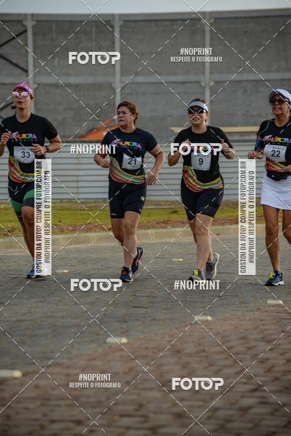 Buy your photos of the eventAURORA RUNNING on Fotop