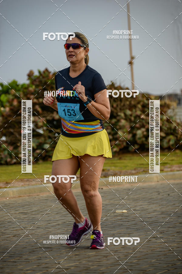 Buy your photos of the eventAURORA RUNNING on Fotop