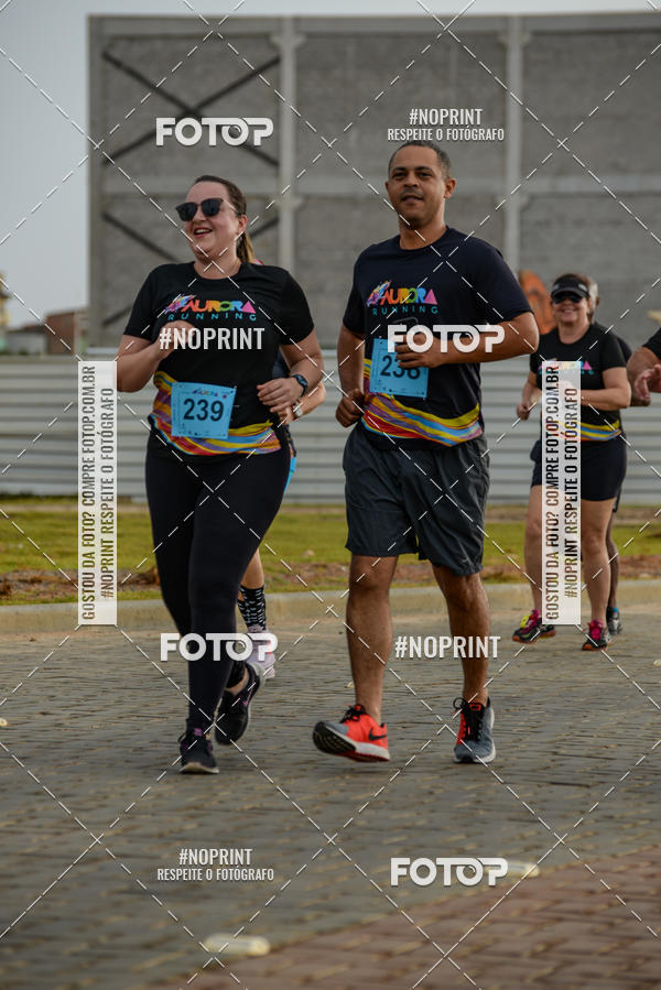 Buy your photos of the eventAURORA RUNNING on Fotop