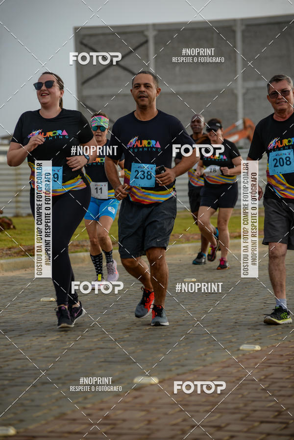 Buy your photos of the eventAURORA RUNNING on Fotop