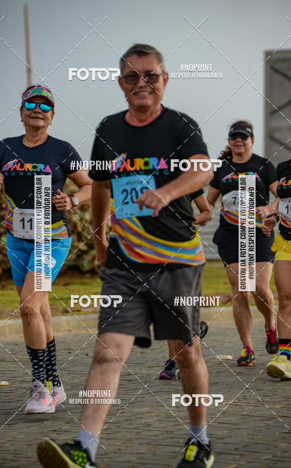 Buy your photos of the eventAURORA RUNNING on Fotop