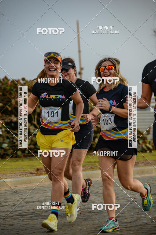 Buy your photos of the eventAURORA RUNNING on Fotop