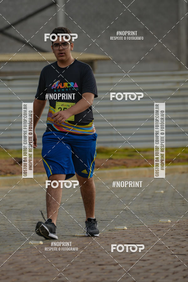 Buy your photos of the eventAURORA RUNNING on Fotop