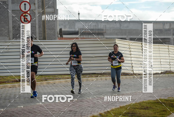 Buy your photos of the eventAURORA RUNNING on Fotop