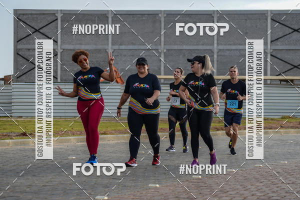 Buy your photos of the eventAURORA RUNNING on Fotop