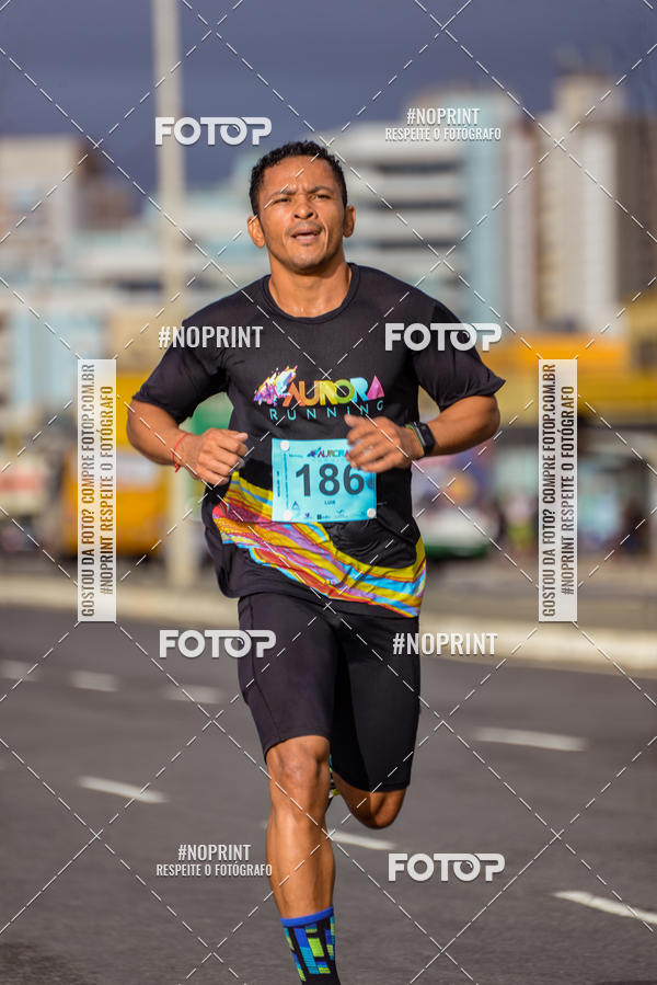 Buy your photos of the eventAURORA RUNNING on Fotop
