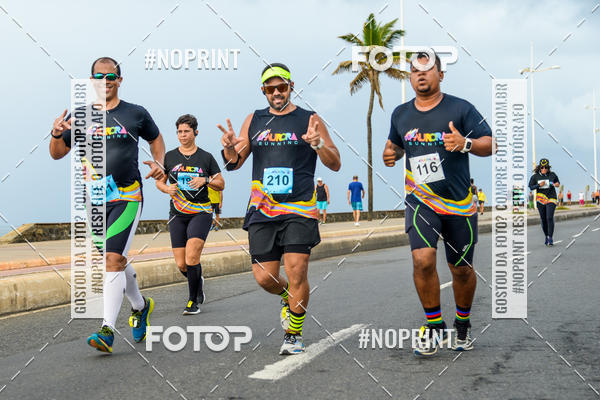 Achetez vos photos de l'vnementAURORA RUNNING sur Fotop