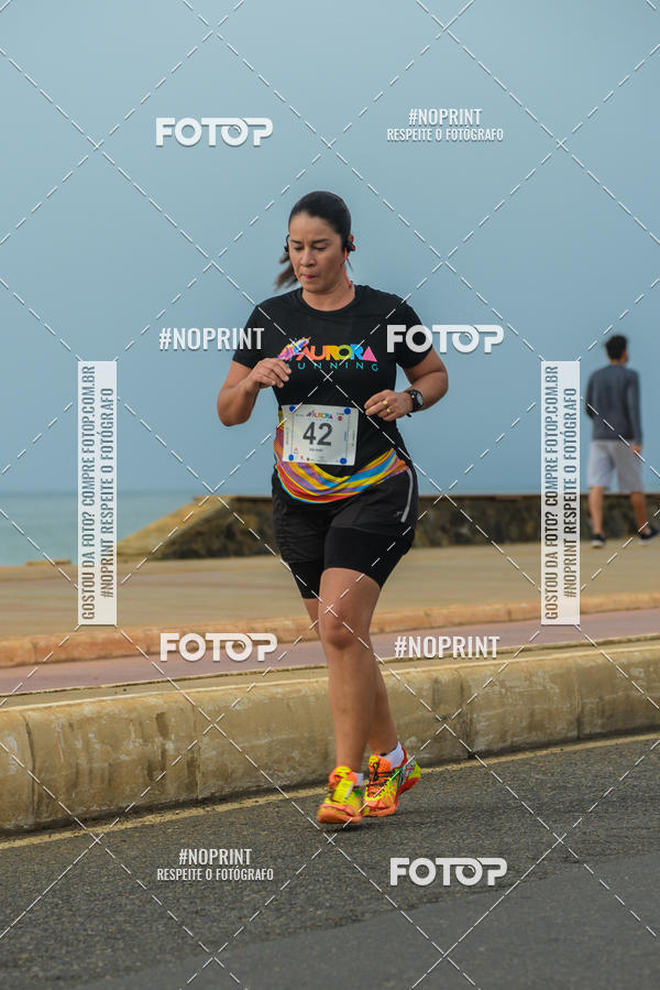Buy your photos of the eventAURORA RUNNING on Fotop