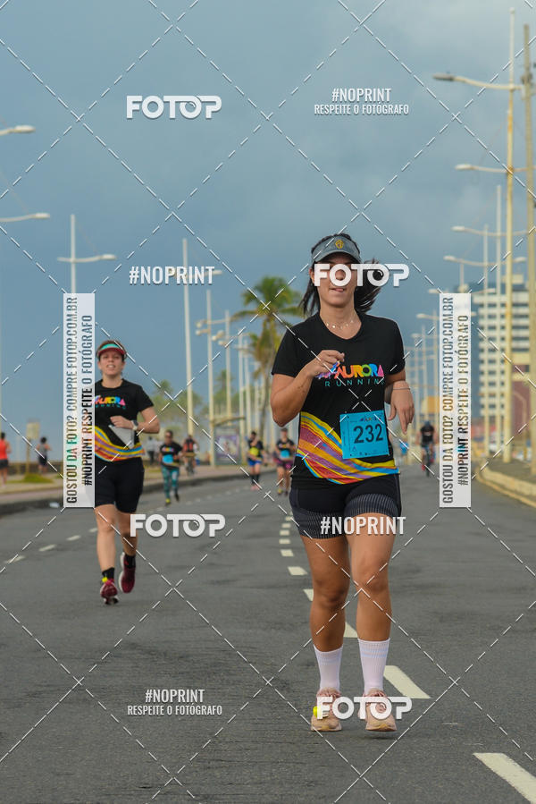 Buy your photos of the eventAURORA RUNNING on Fotop