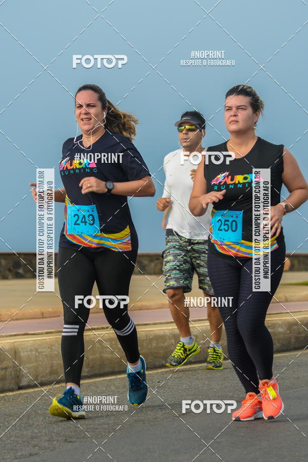 Buy your photos of the eventAURORA RUNNING on Fotop