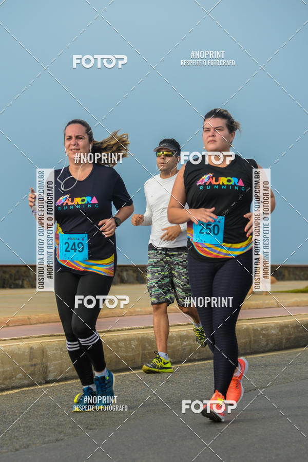 Buy your photos of the eventAURORA RUNNING on Fotop