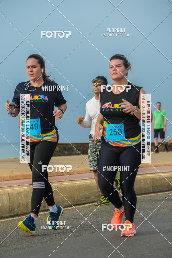 Buy your photos of the eventAURORA RUNNING on Fotop