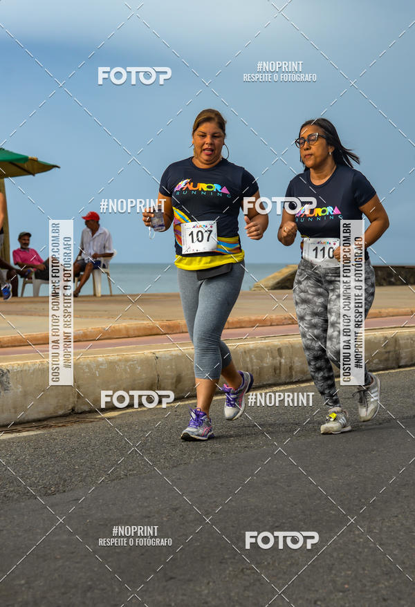 Buy your photos of the eventAURORA RUNNING on Fotop