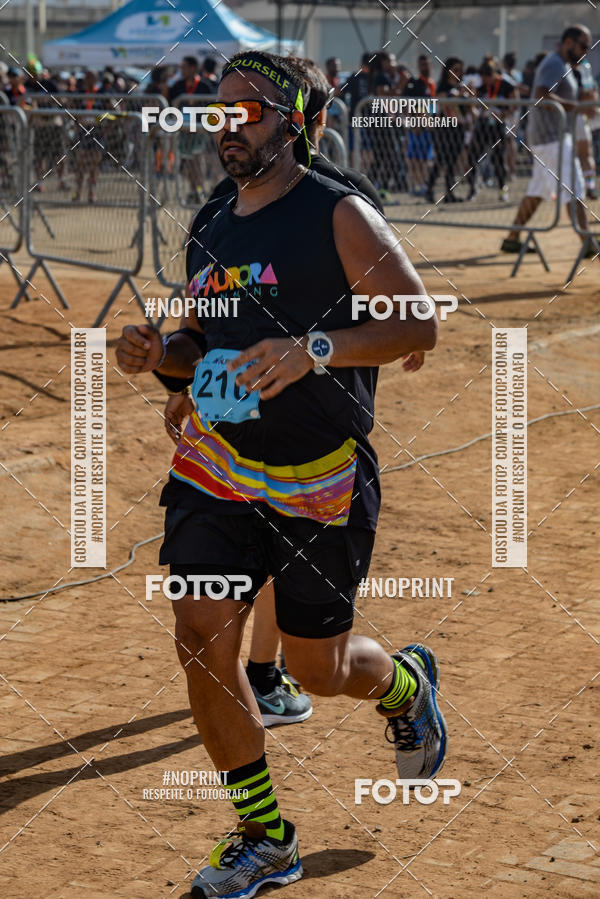 Buy your photos of the eventAURORA RUNNING on Fotop