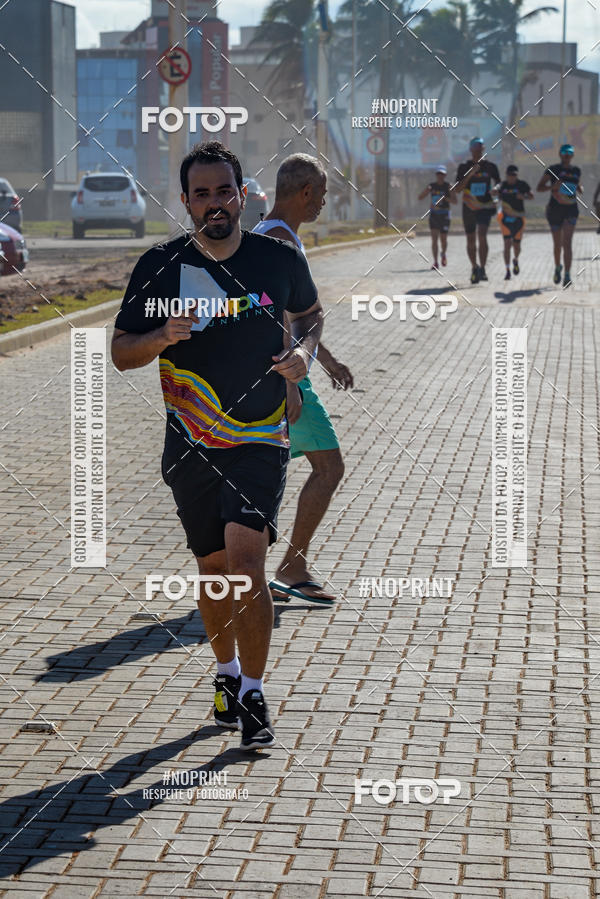 Buy your photos of the eventAURORA RUNNING on Fotop