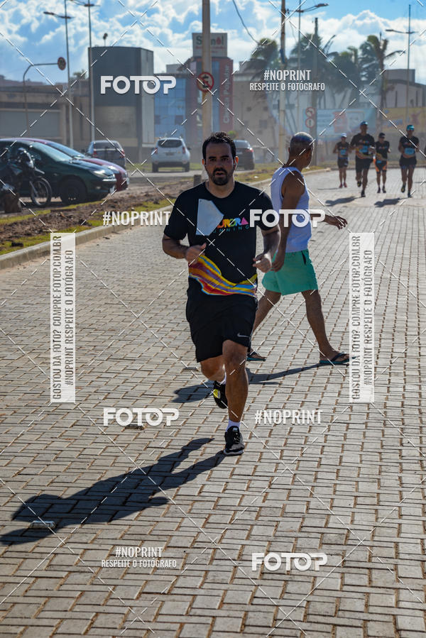 Buy your photos of the eventAURORA RUNNING on Fotop