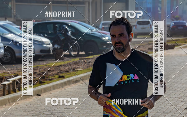 Buy your photos of the eventAURORA RUNNING on Fotop