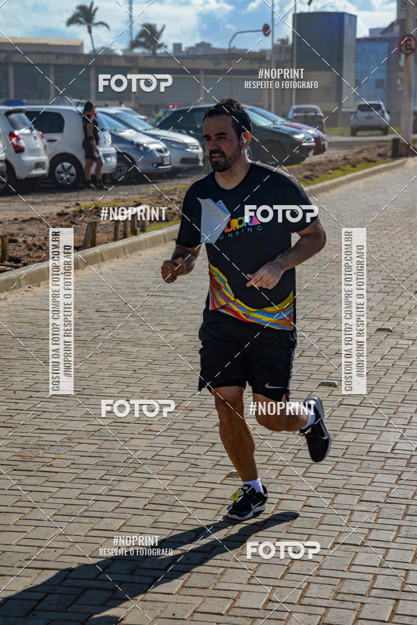 Buy your photos of the eventAURORA RUNNING on Fotop