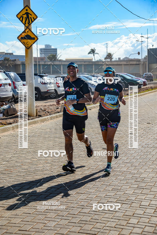 Buy your photos of the eventAURORA RUNNING on Fotop