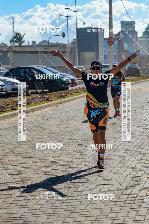 Buy your photos of the eventAURORA RUNNING on Fotop