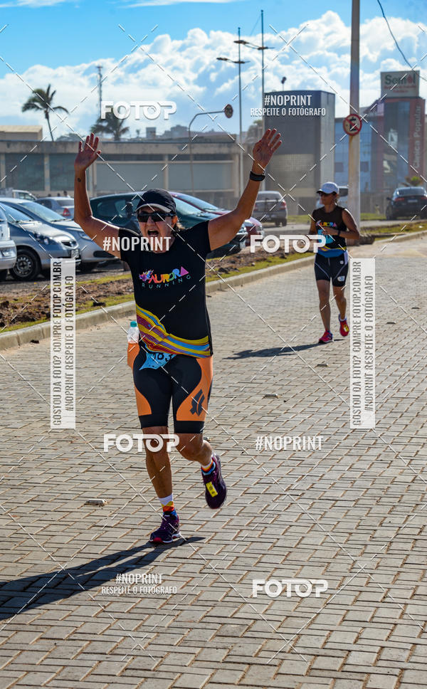 Buy your photos of the eventAURORA RUNNING on Fotop