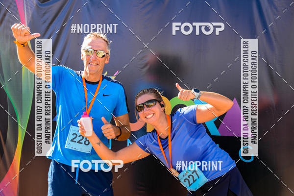 Buy your photos of the eventAURORA RUNNING on Fotop