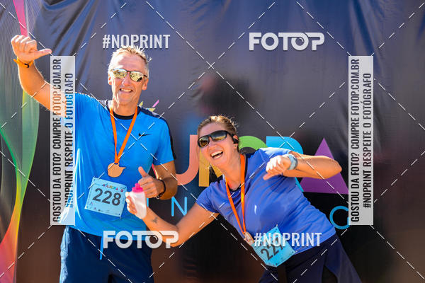Buy your photos of the eventAURORA RUNNING on Fotop