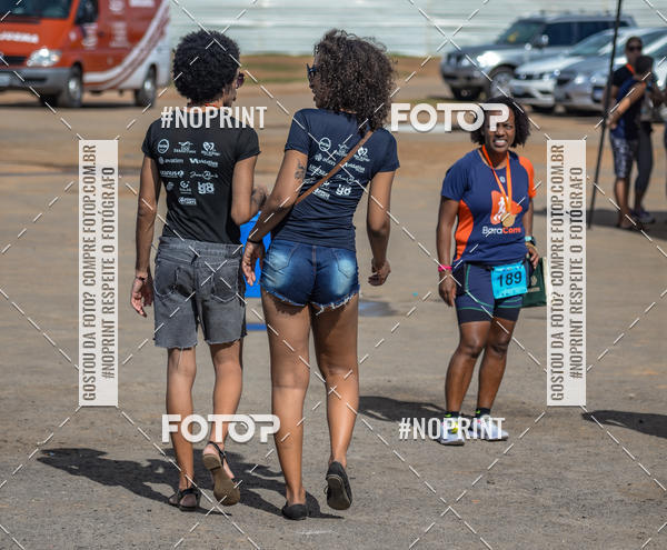 Buy your photos of the eventAURORA RUNNING on Fotop