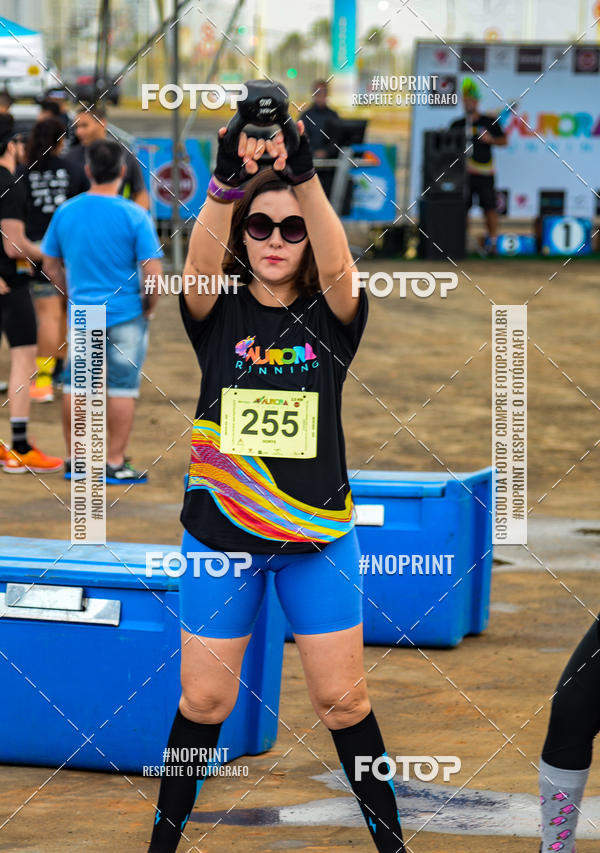 Achetez vos photos de l'vnementAURORA RUNNING sur Fotop