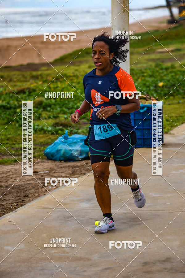 Achetez vos photos de l'vnementAURORA RUNNING sur Fotop