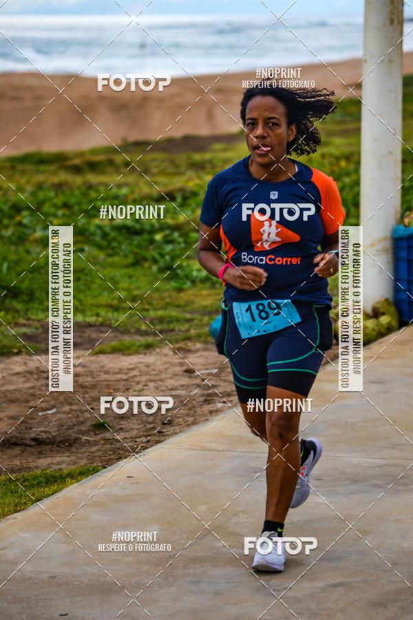 Achetez vos photos de l'vnementAURORA RUNNING sur Fotop