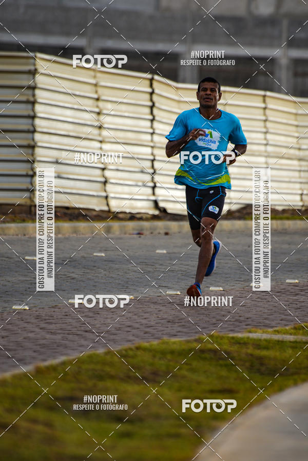 Achetez vos photos de l'vnementAURORA RUNNING sur Fotop