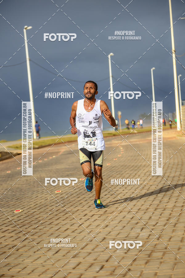Buy your photos of the eventAURORA RUNNING on Fotop